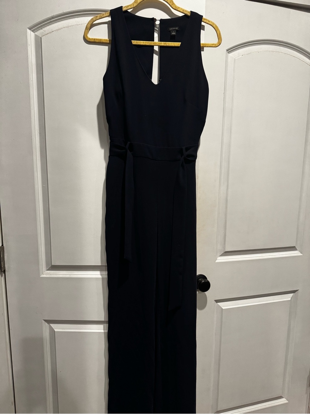 Ann Taylor Navy Wide Leg Jumpsuit Size 4 Belted V Neck